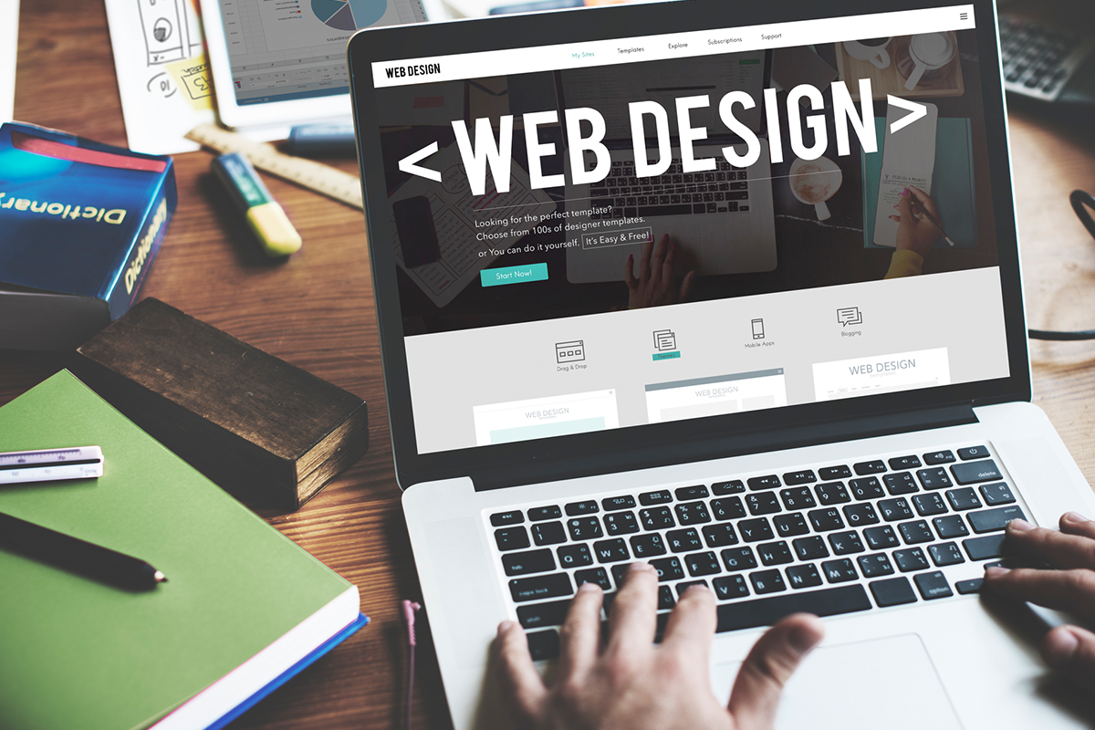 自社での制作（内製化）