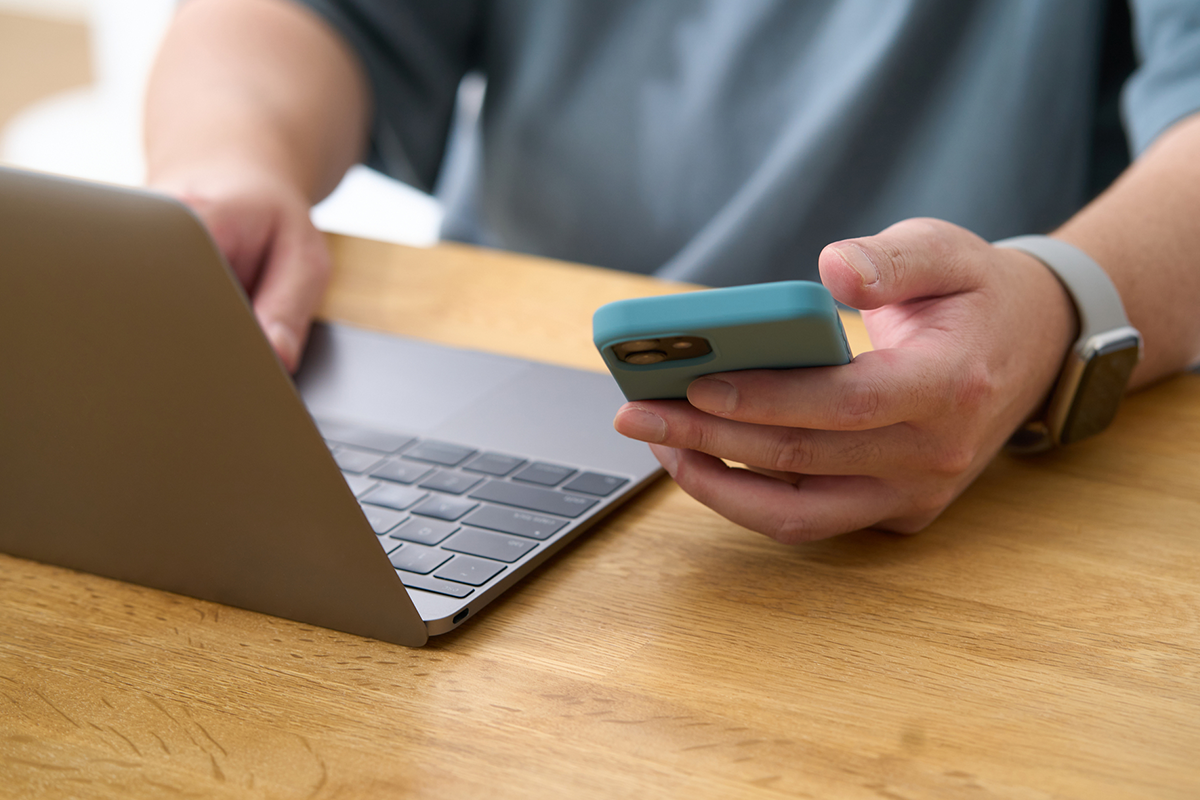 スマホだけで作成できるのか