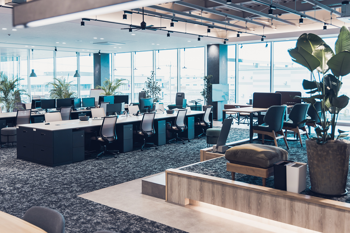 制作会社への相談と見積もり取得